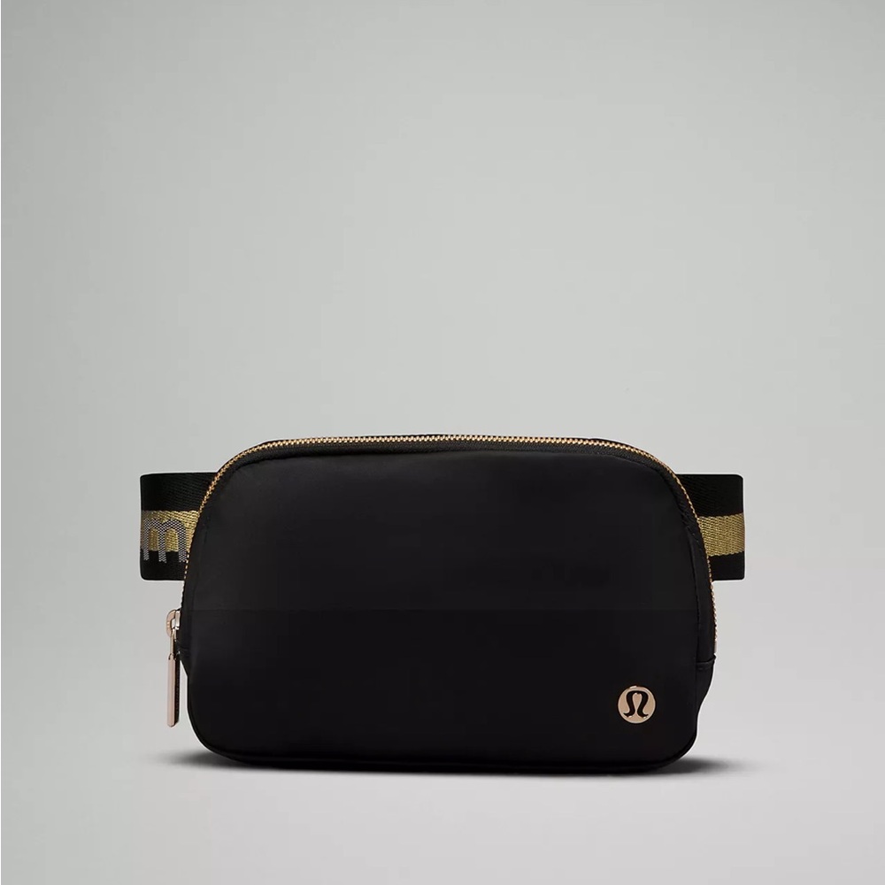 Lululemon Belt Bag!